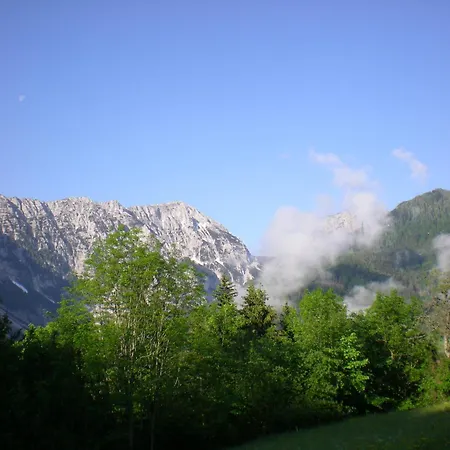 Skarbina Daire Zell-Pfarre